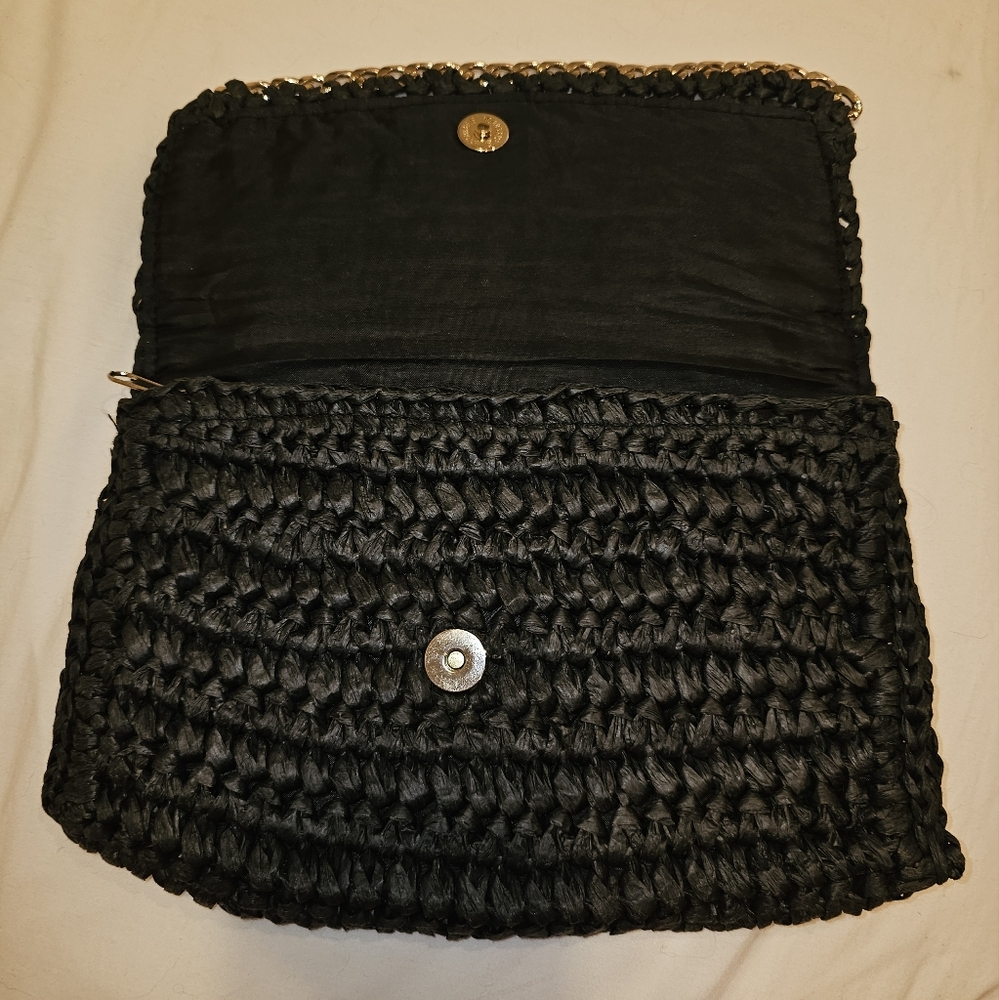 H & M Black Raffia Clutch with Gold Chain Detail - Picture 2 of 4